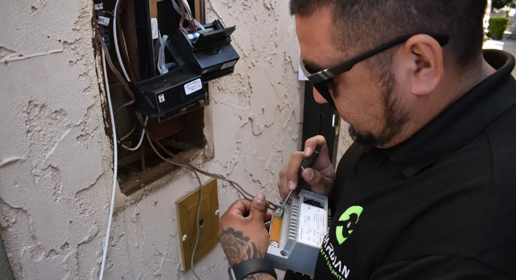 guardian_integrated_security_industrial_services_business-CCTV_se