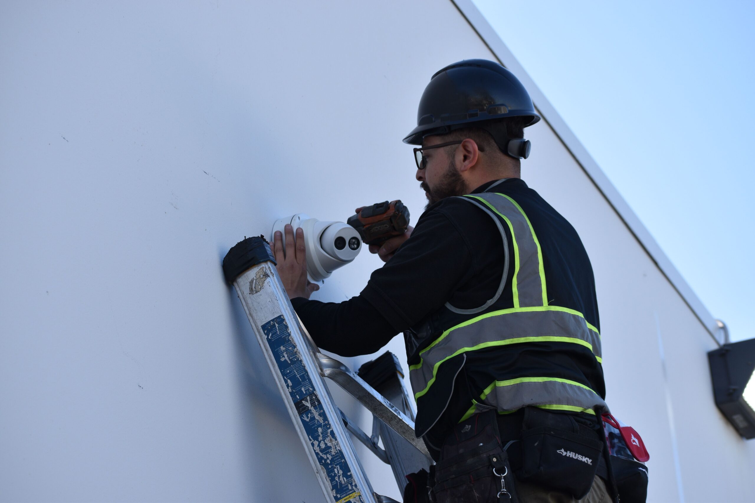 DfnfbenA security services California