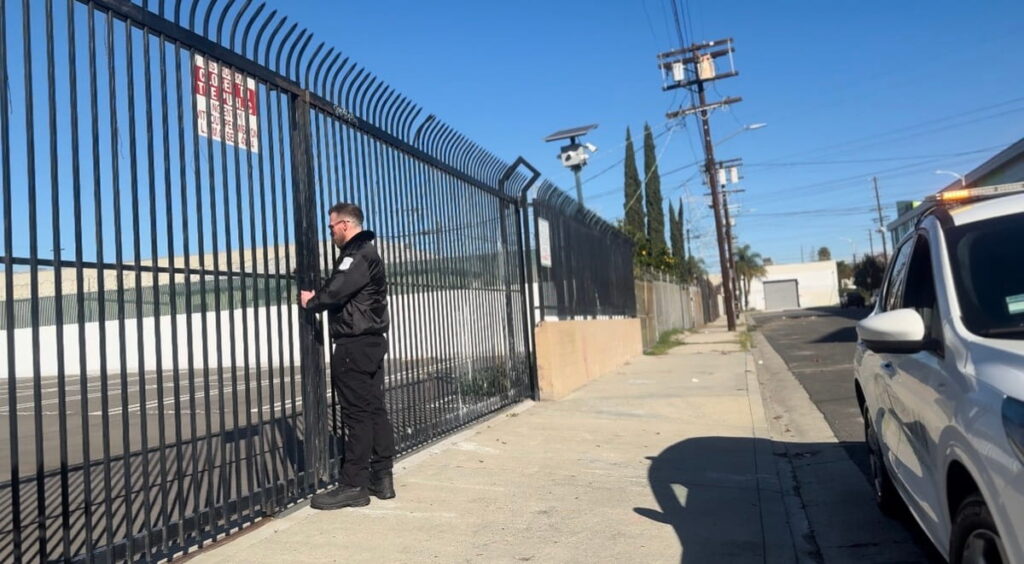 virtual guard vs physical security guard
